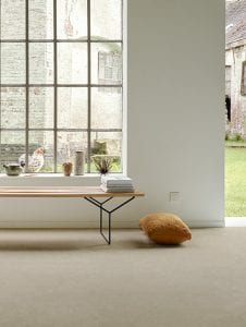 image 4 of 7 - Dynamic Lino - kleur 228 - Woonkamer buiten binnen