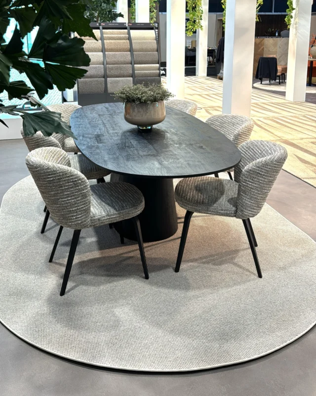 Quadri Wool x Dynamic Ciré op InCoDa 2024 🩶
Ook dit jaar zijn we erbij! De voorbereidingen zijn in volle gang en we kunnen niet wachten om jullie op 21, 22 & 23 september te inspireren met onze nieuwste kwaliteiten!
Zien we je daar? 👋 @interieurcollectiedagen 
#InCoDa #InCoDa2025 #interieurcollectiedagen #terugblik #interfloor #interior #interieur #interiorinspiration #interieurinspiratie #trends #carpet #vloer #vinyl #tapijt #hotelchique #slaapkamer #softcarpets #vloeren #interieurstyling #styling #interieurdesign #interieurinspiratie #interior4all #vloereninspiratie #vloereninspo #vtwonen #home